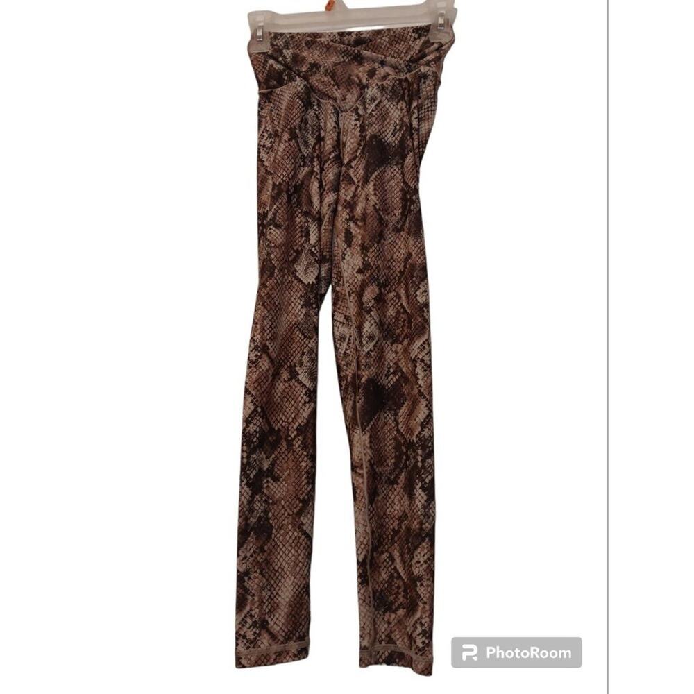 Offline by Aerie High Waisted Crossover Legging